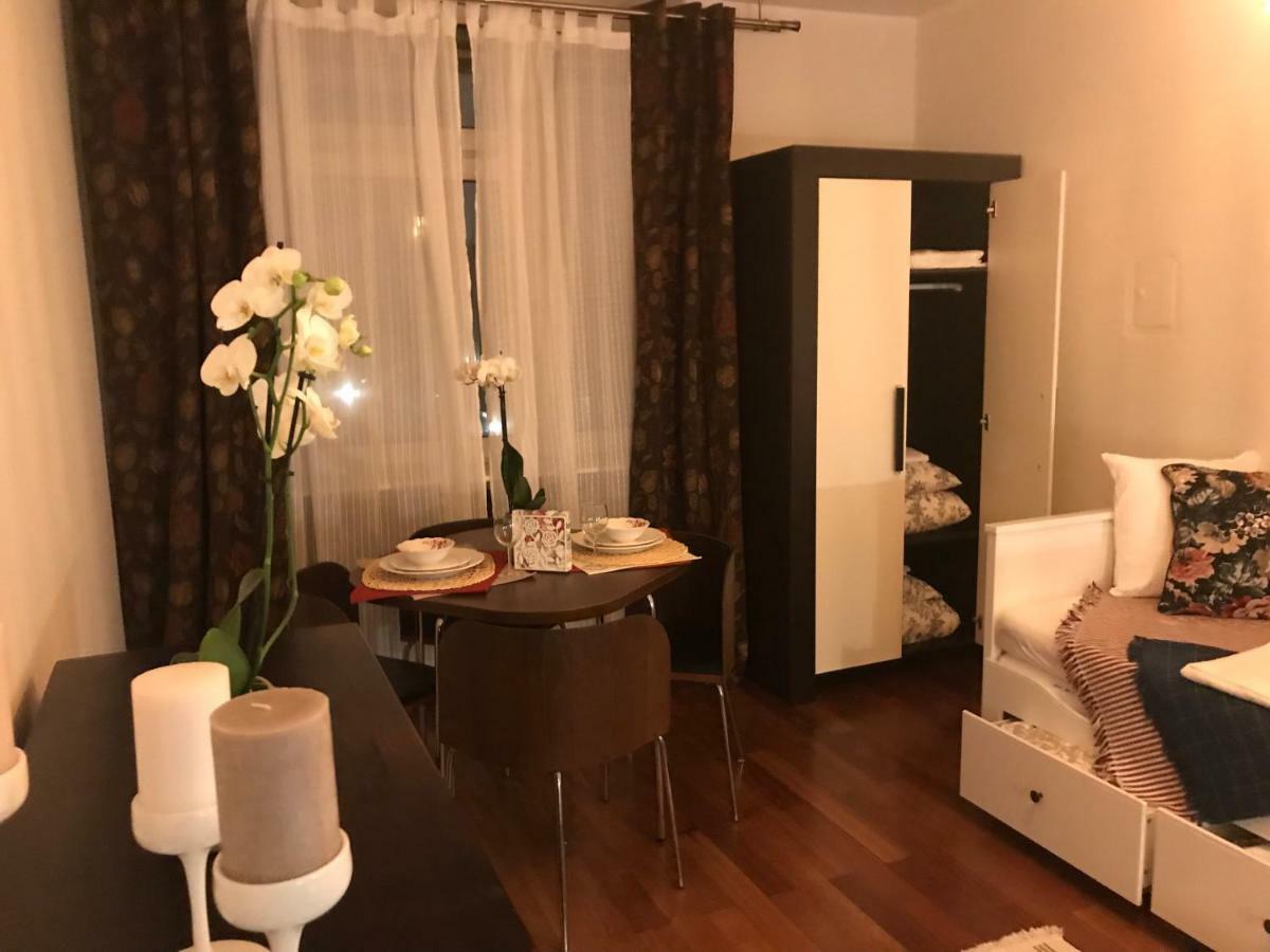 Stare Miasto Dluga 8 Apartman Varsó Kültér fotó