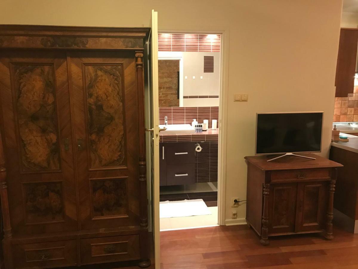 Stare Miasto Dluga 8 Apartman Varsó Kültér fotó