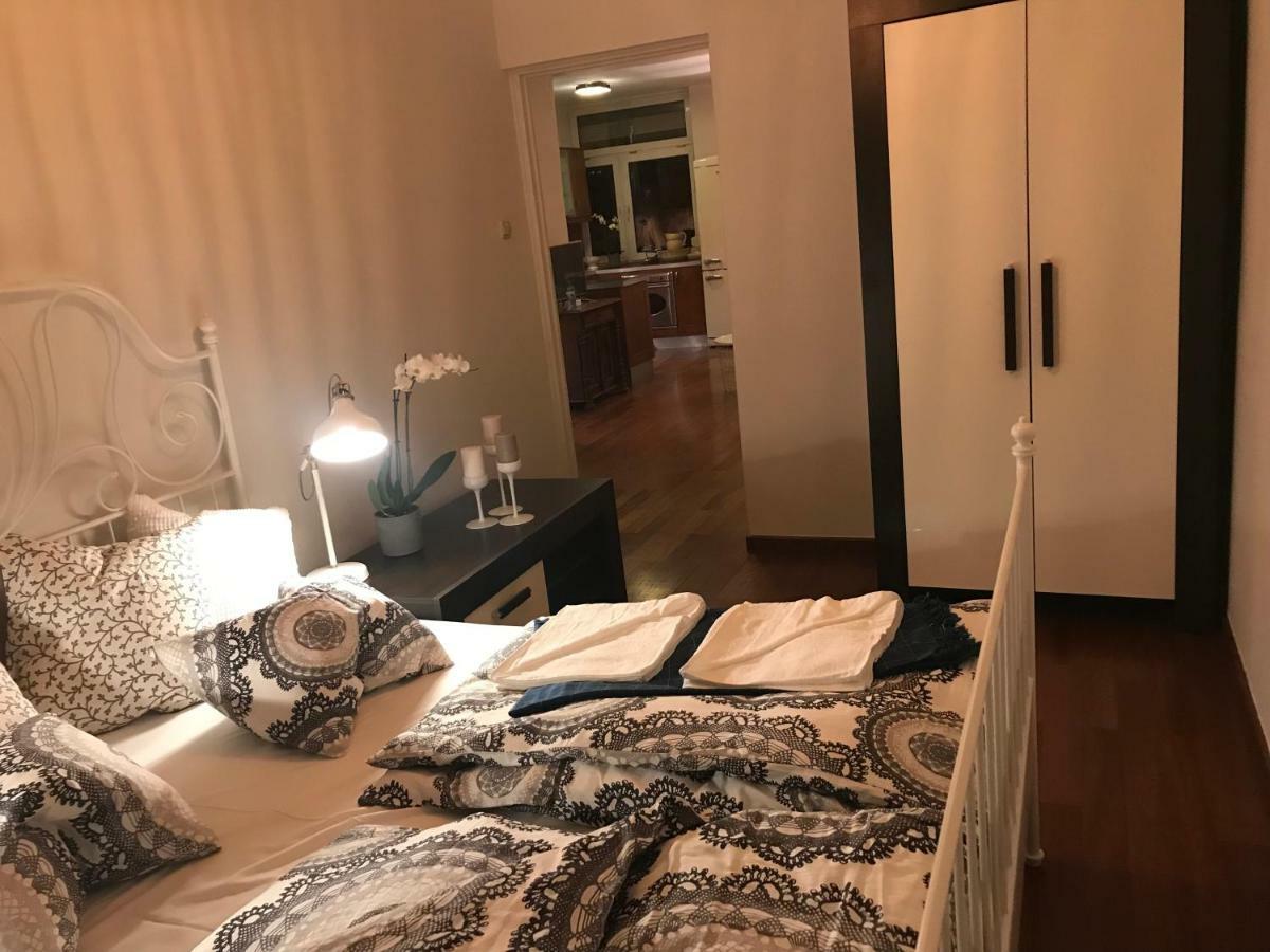 Stare Miasto Dluga 8 Apartman Varsó Kültér fotó