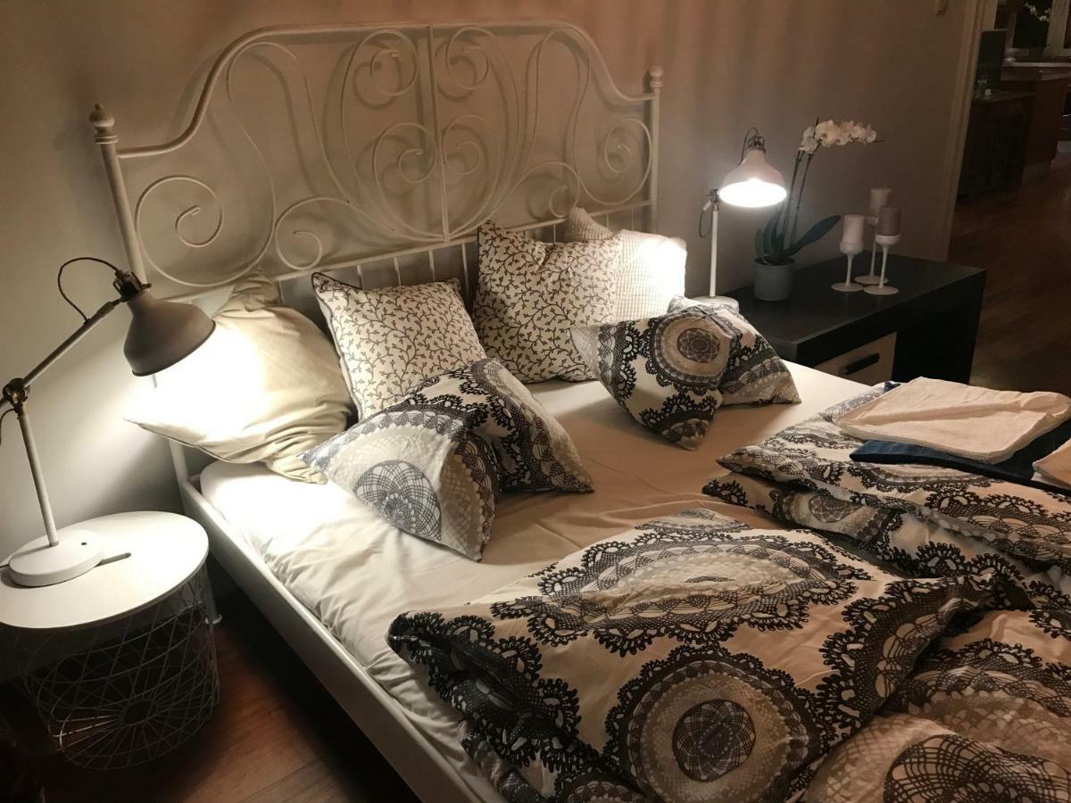 Stare Miasto Dluga 8 Apartman Varsó Kültér fotó