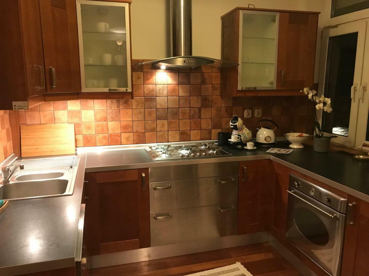Stare Miasto Dluga 8 Apartman Varsó Kültér fotó