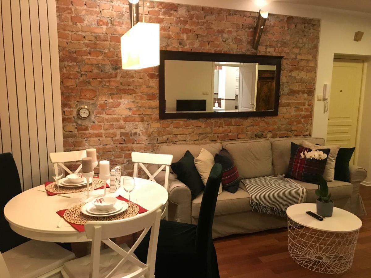 Stare Miasto Dluga 8 Apartman Varsó Kültér fotó