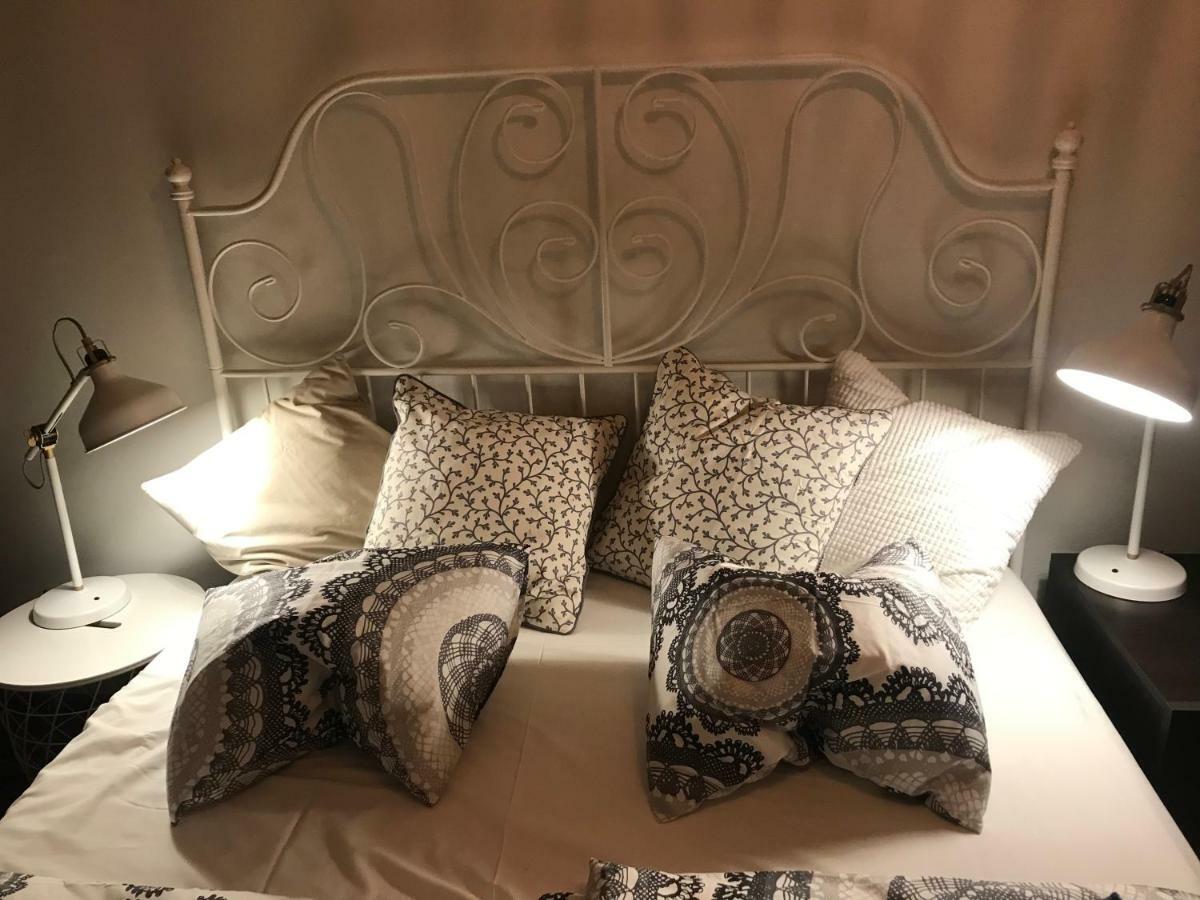 Stare Miasto Dluga 8 Apartman Varsó Kültér fotó