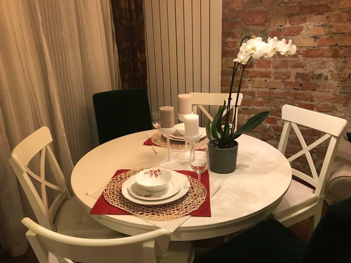 Stare Miasto Dluga 8 Apartman Varsó Kültér fotó
